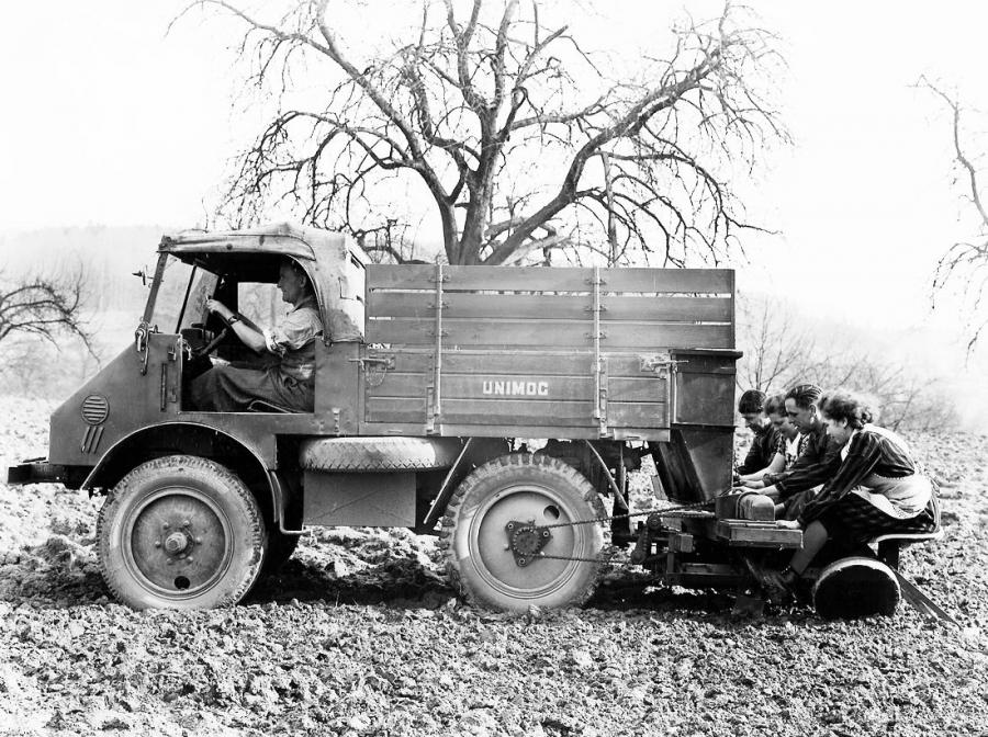  Mercedes-Benz Unimog U25 1951 года  (фото 3 из 3)